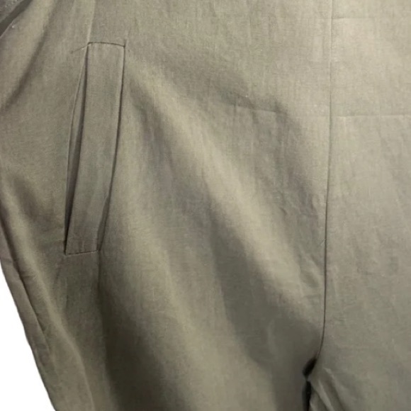 Women’s medium olive green jumpsuit - Picture 5 of 8